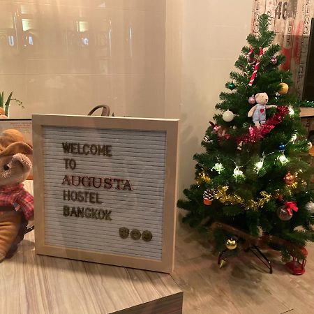 Augusta Hostel Банкок Екстериор снимка